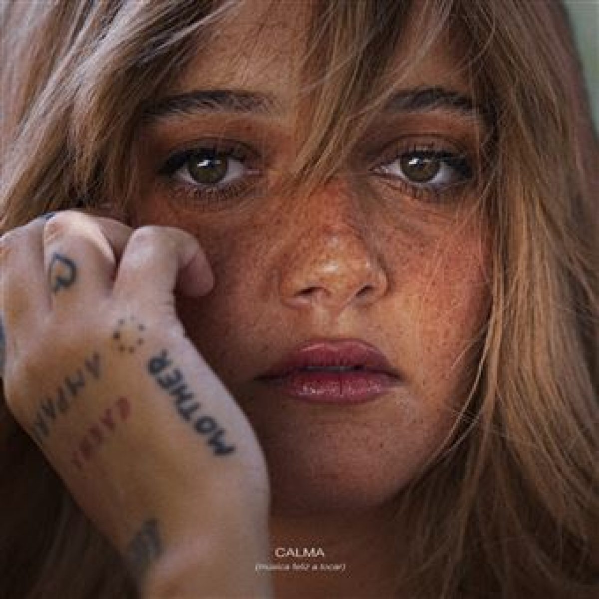 Carolina Deslandes, Calma+Caos