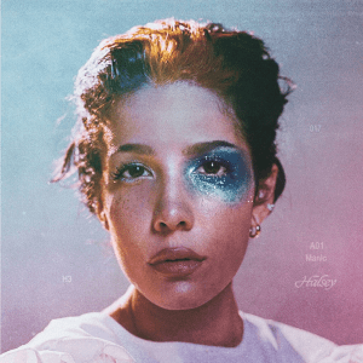 Halsey, Manic
